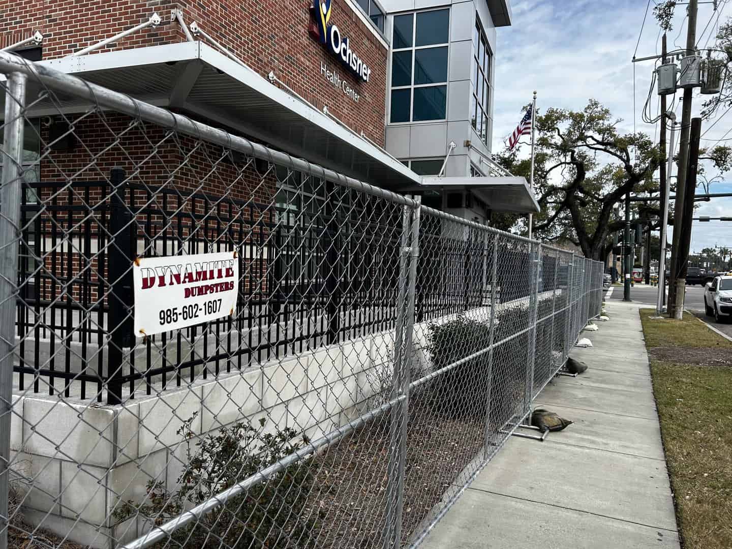 temporary fencing around new construction